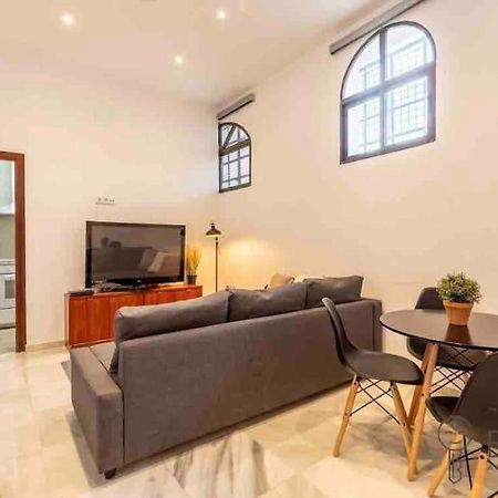 Luxury Apartamento Sevilla Centro -Triana ภายนอก รูปภาพ