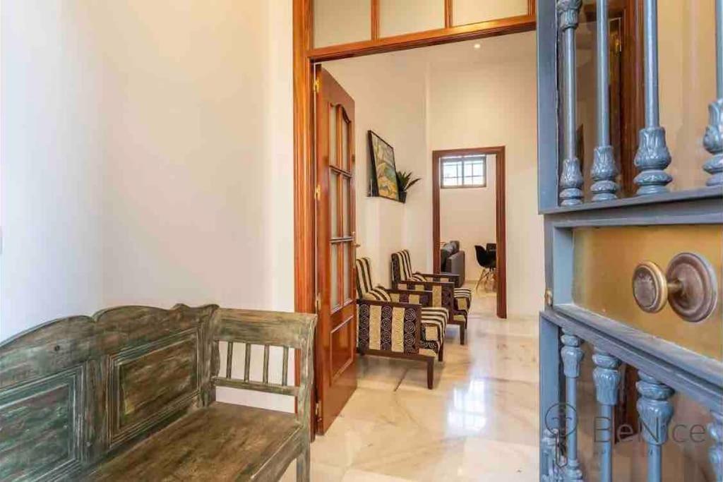 Luxury Apartamento Sevilla Centro -Triana ภายนอก รูปภาพ